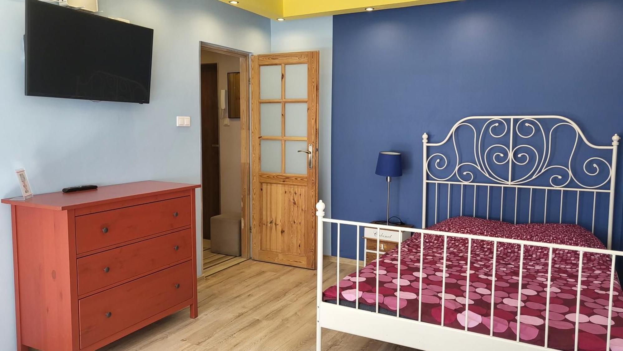 Studiospanie Studio Kapitana Z Balkonem Na Parterze Гданьск Экстерьер фото